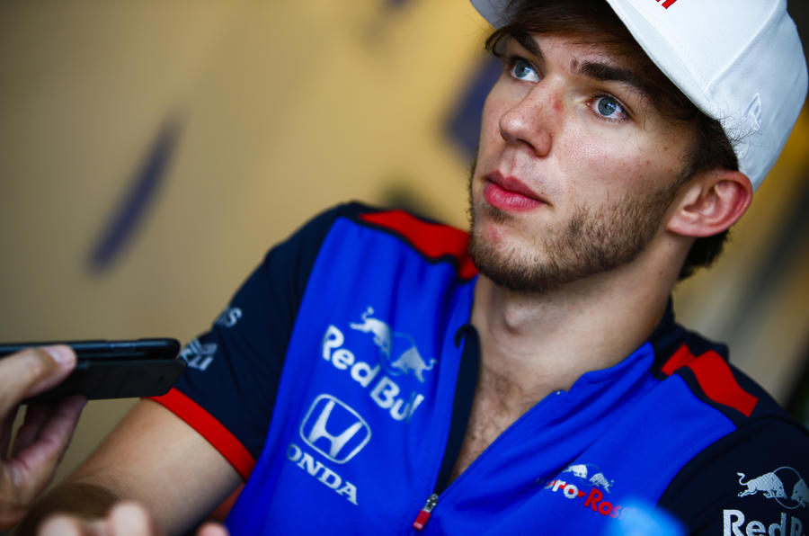 001gasly3.jpg