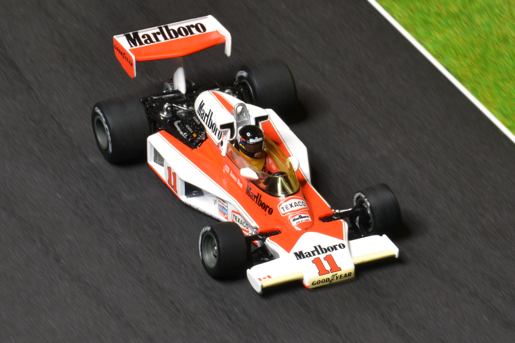 McLaren M23 James Hunt 1976 - Minichamps 1:43