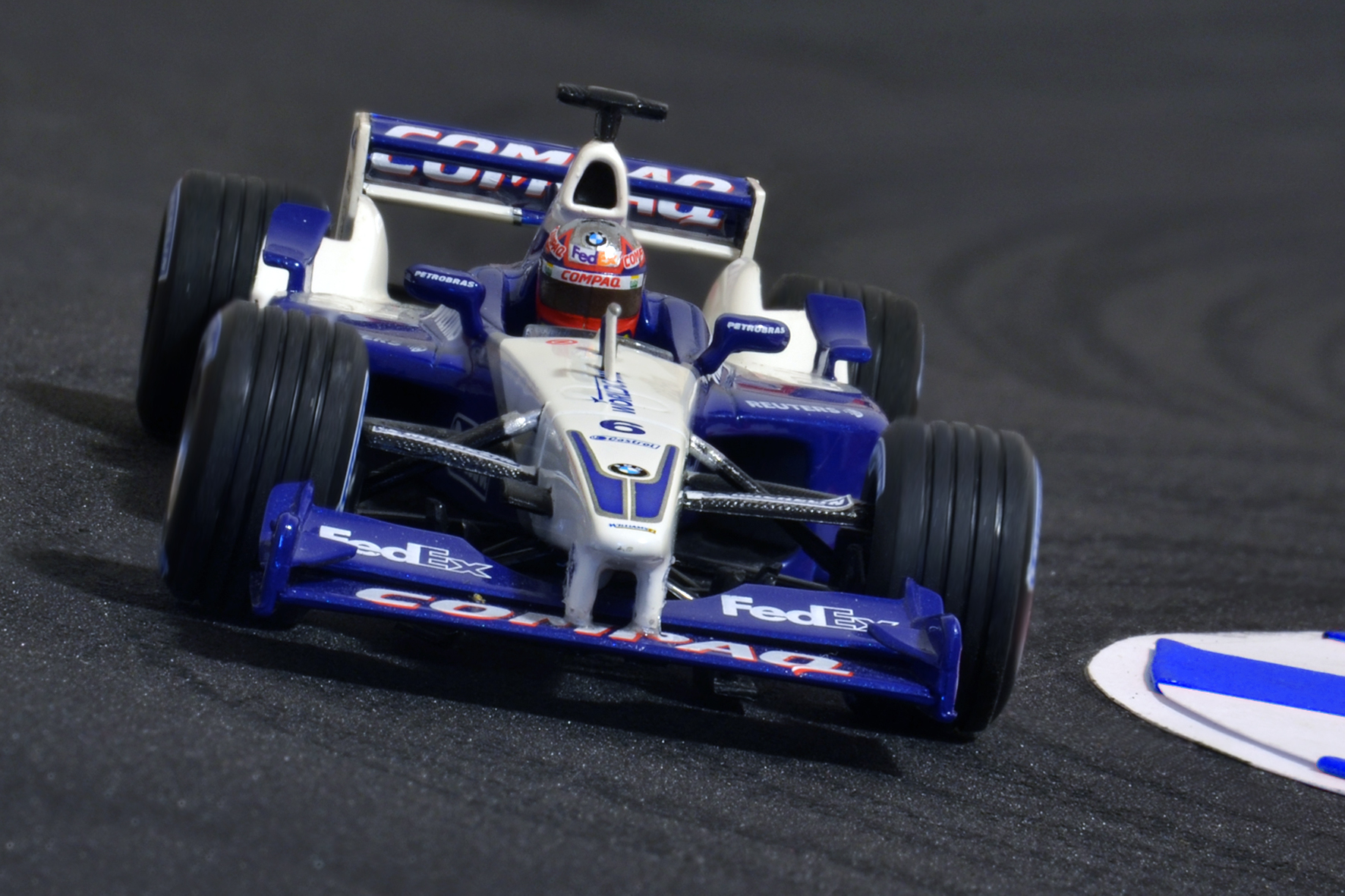 Williams FW24 Juan-Pablo Montoya 2002 - Minichamps 1:43