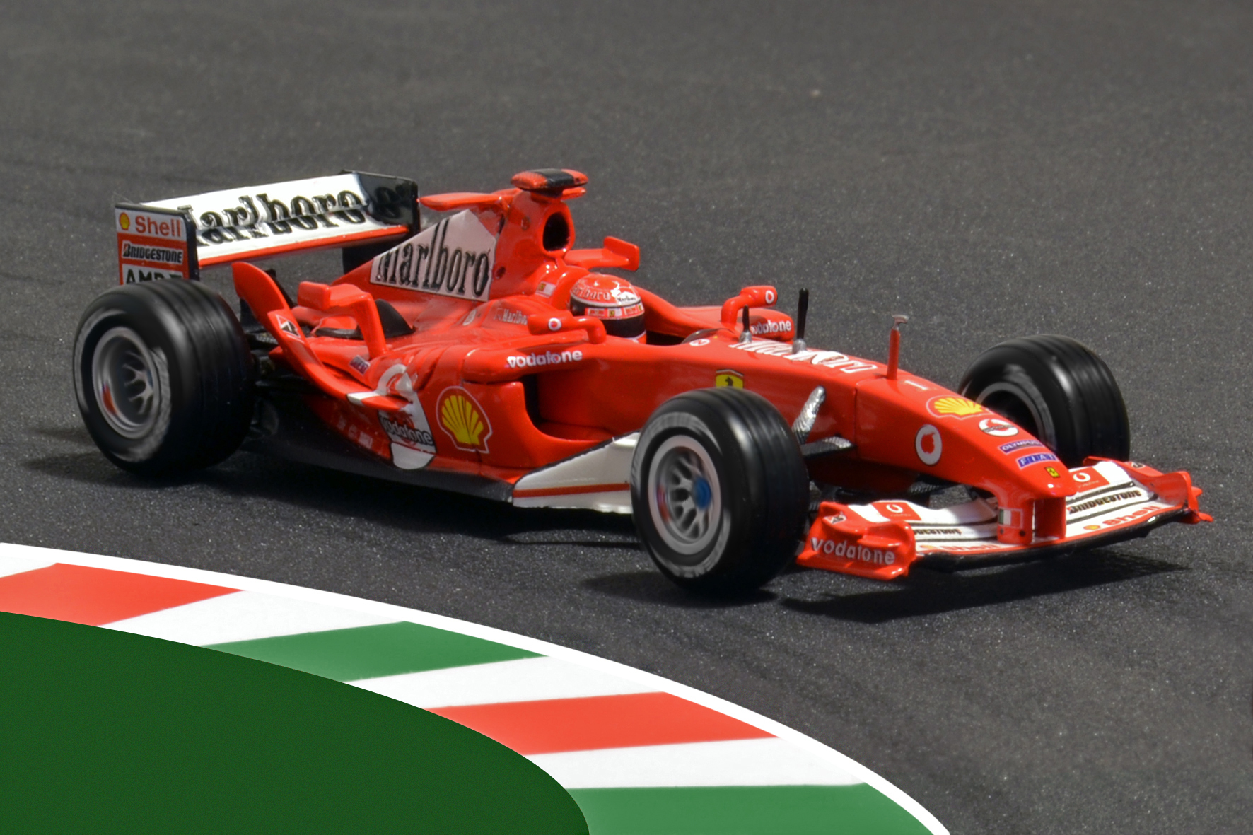 Ferrari F2004 Michael Schumacher 2004 - Hot Wheels 1:43