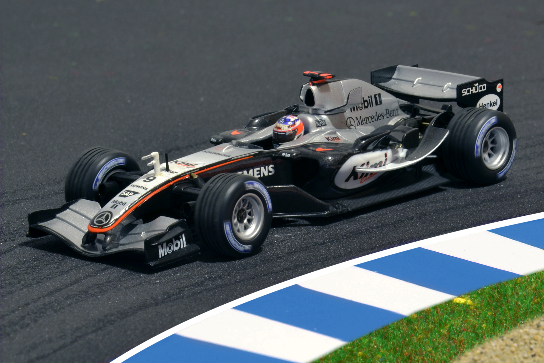 McLaren MP4-20 Kimi Räikkönen 2005 - Minichamps 1:43