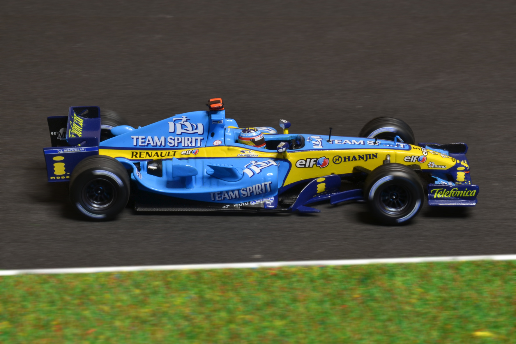 Renault R25 Fernando Alonso 2005 - Minichamps 1:43