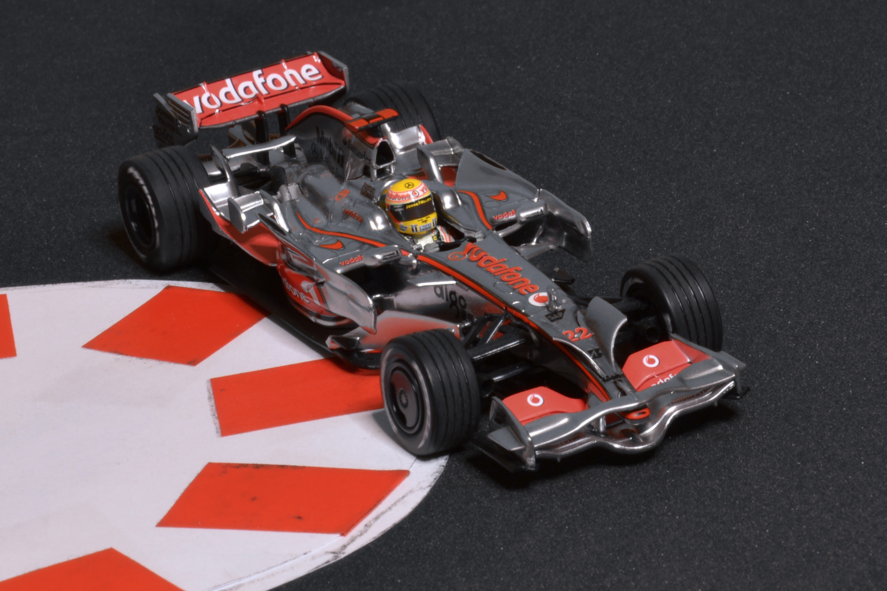 McLaren MP4-23 Lewis Hamilton 2008 - Minichamps 1:43