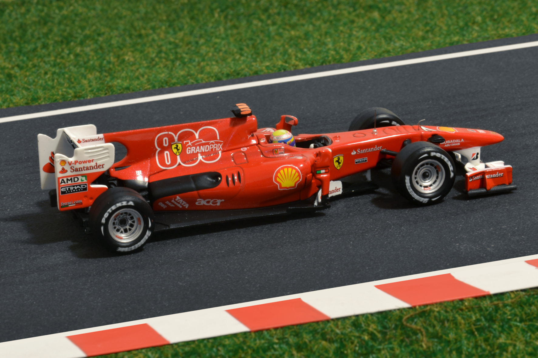 Év:2010<br />Modell: F10<br />Pilóta: Felipe Massa<br />Gyártó: Hot Wheels