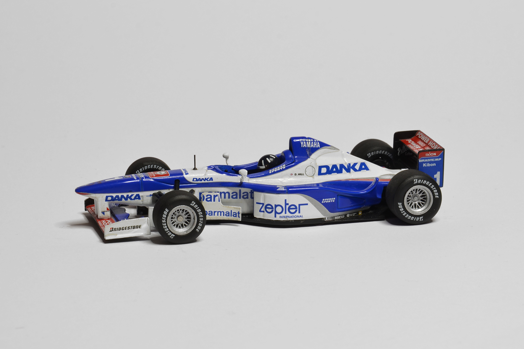 Arrows - Yamaha FA 18 | 1997 | Damon Hill | Minichamps