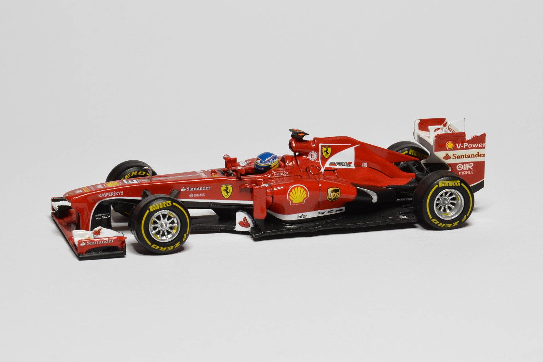 Ferrari F138 | 2013 | Fernando Alonso | Hot Wheels