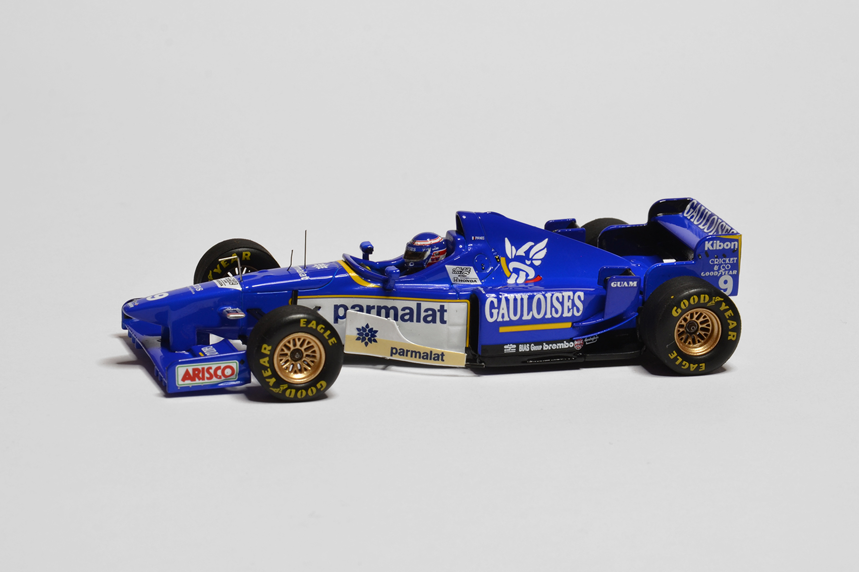 Ligier - Mugen-Honda JS43 | 1996 | Olivier Panis | Spark