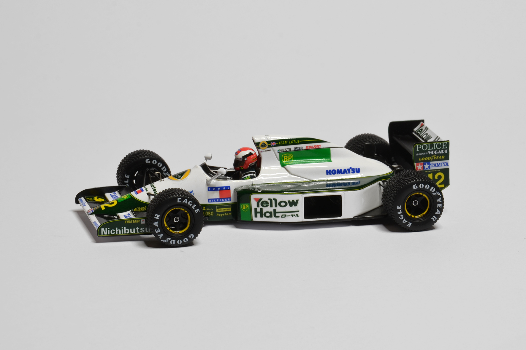 Lotus - Judd 102B | 1991 | Johnny Herbert | Spark