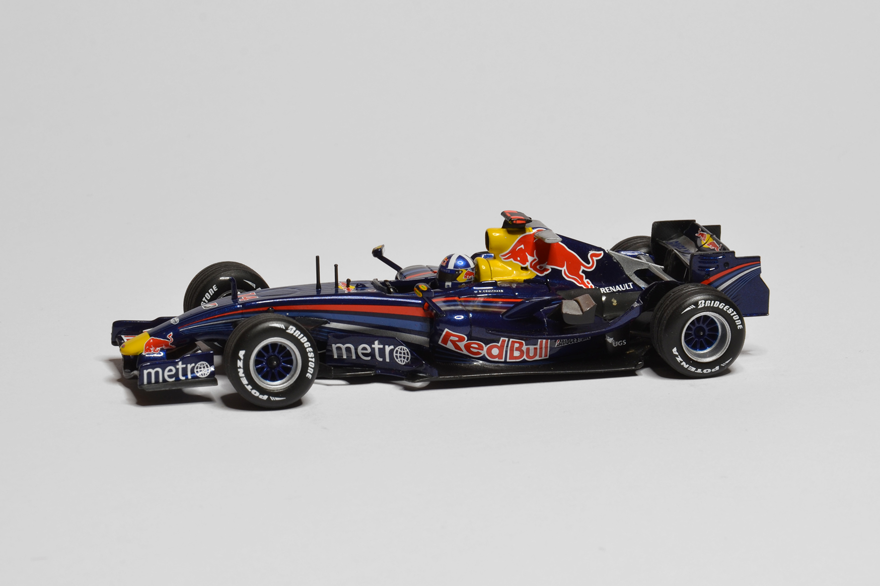 Red Bull - Renault RB3 | 2007 | David Coulthard | Minichamps