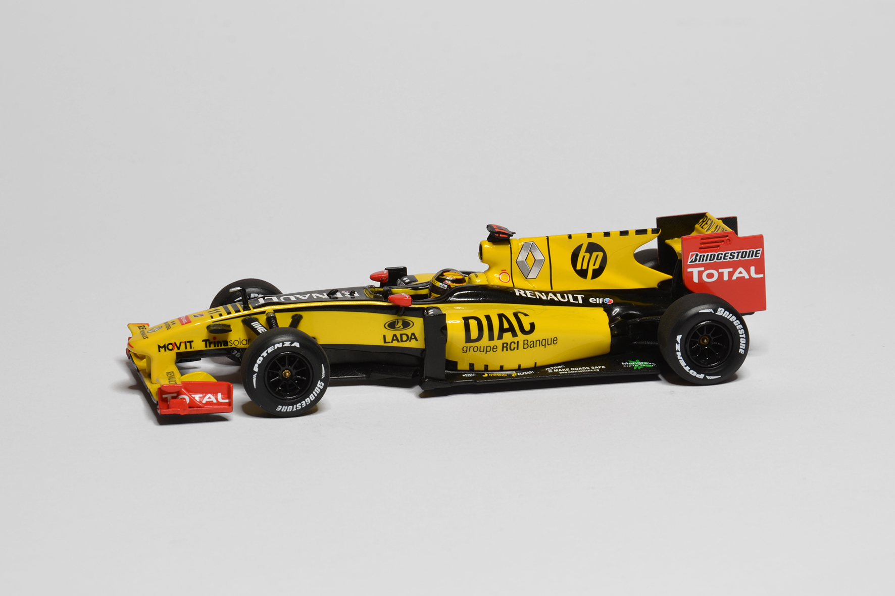 Renault - Renault R30 | 2010 | Robert Kubica | Minichamps