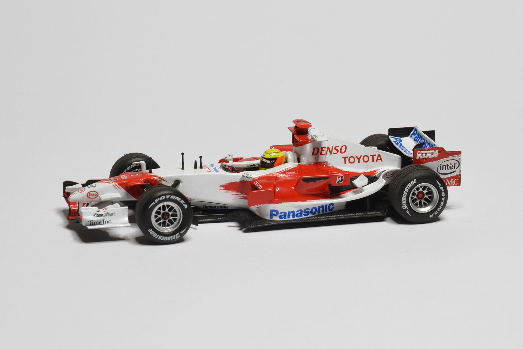 Toyota - Toyota TF106 | 2006 | Ralf Schumacher | Minichamps