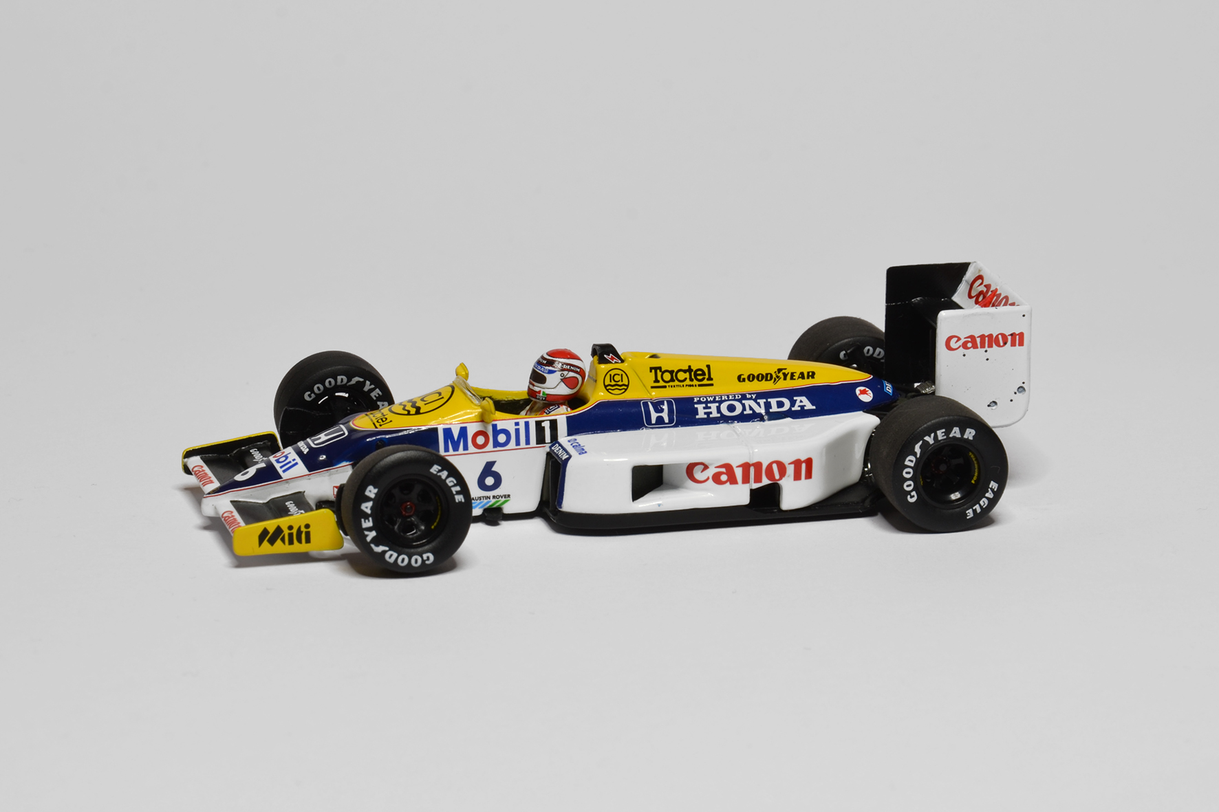 Williams - Honda FW11 | 1986 | Nelson Piquet | Minichamps