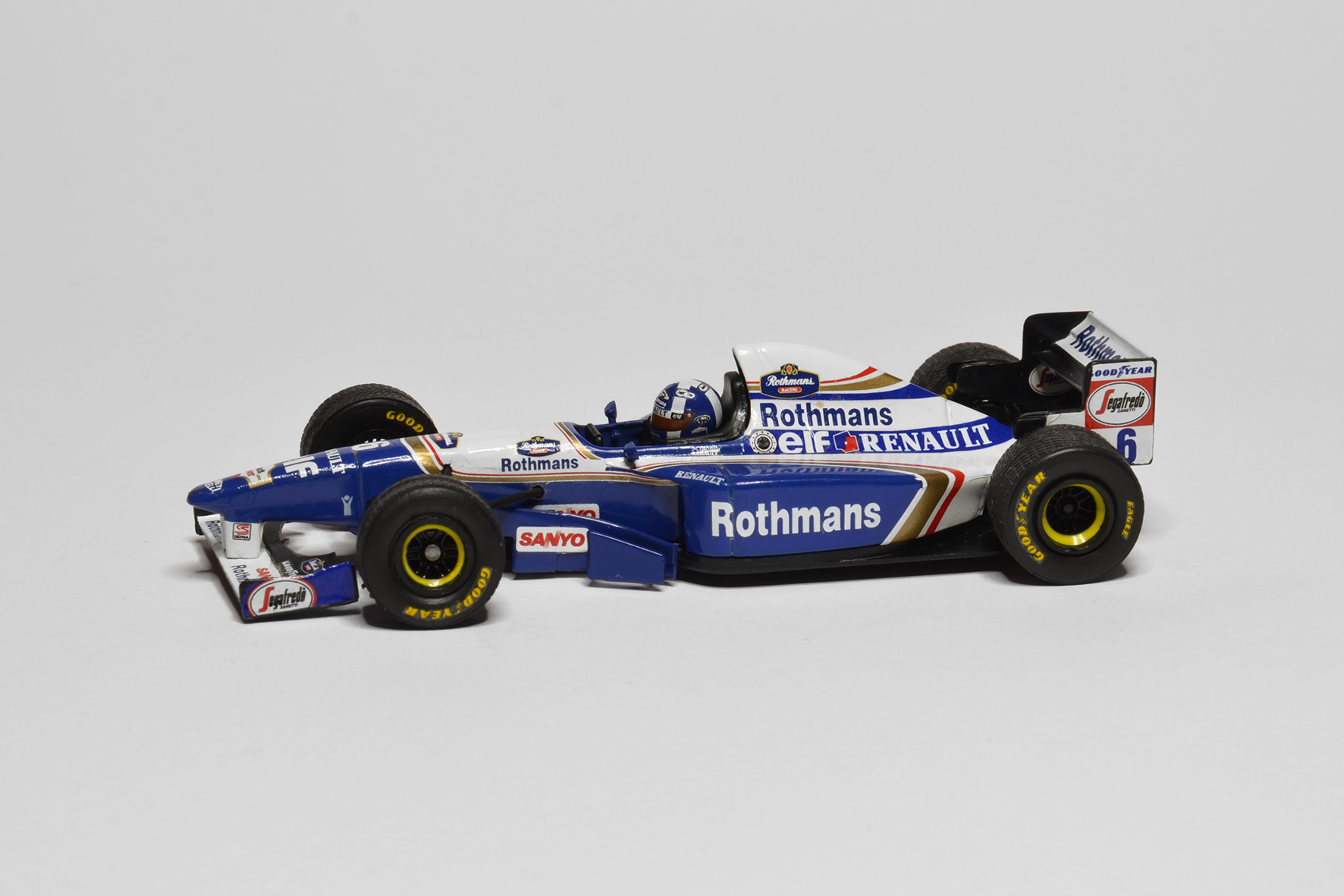 Williams - Renault FW17 | 1995 | David Coulthard | Minichamps