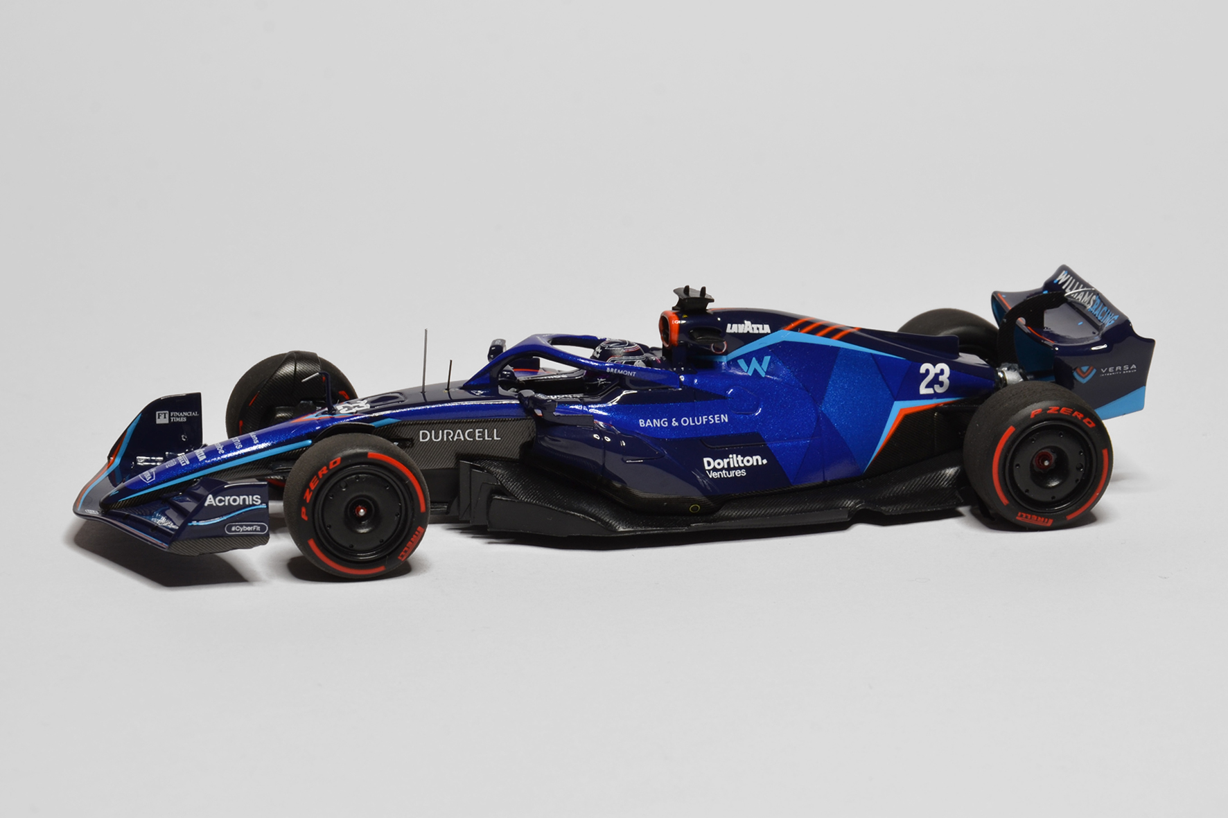 Williams - Mercedes FW44 | 2022 | Alexander Albon | Minichamps