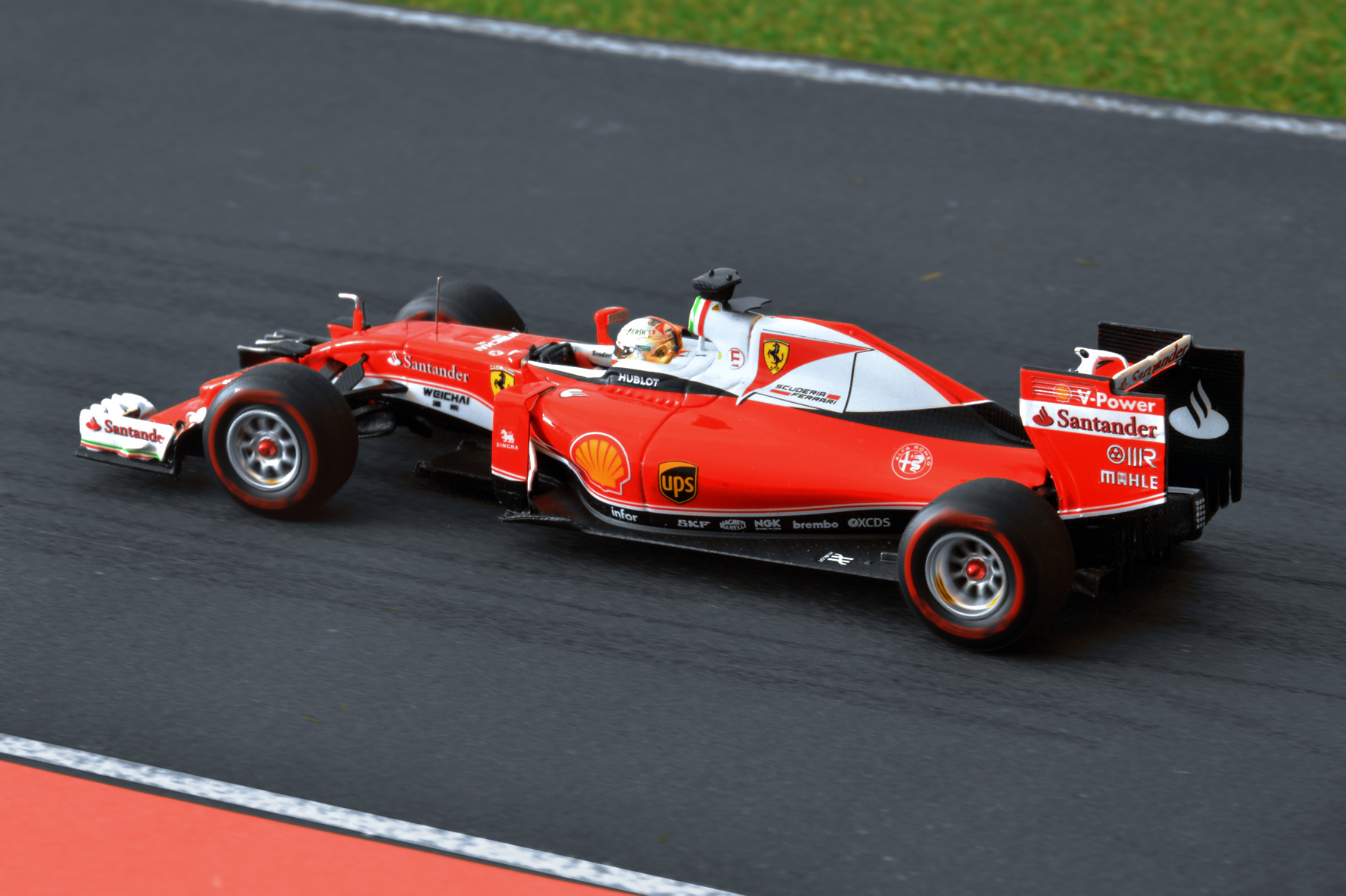 Ferrari SF16-H Sebastian Vettel 2016 - Looksmart 1:43