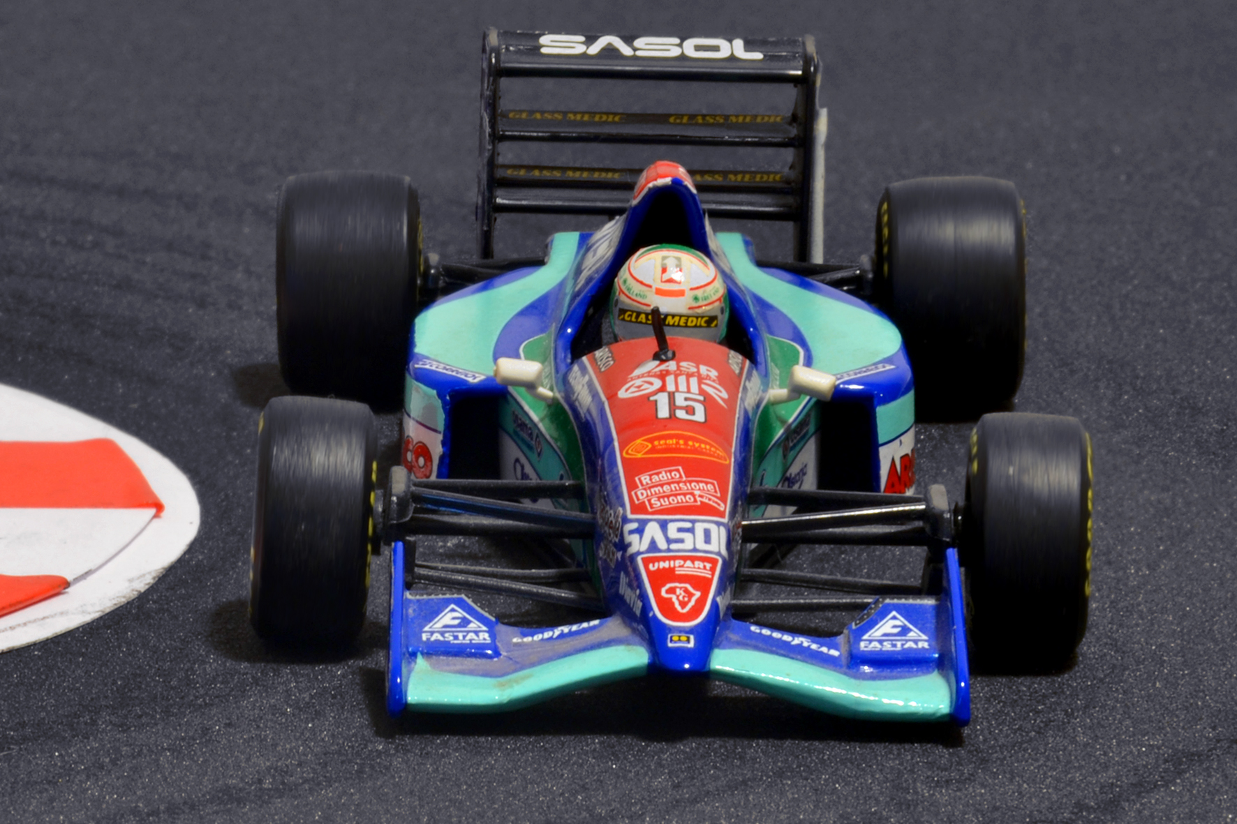 Jordan 194 Andrea De Cesaris 1994 - Onyx 1:43