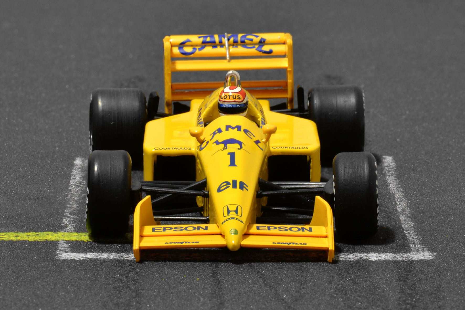Lotus 100T Nelson Piquet 1988 - Minichamps 1:43