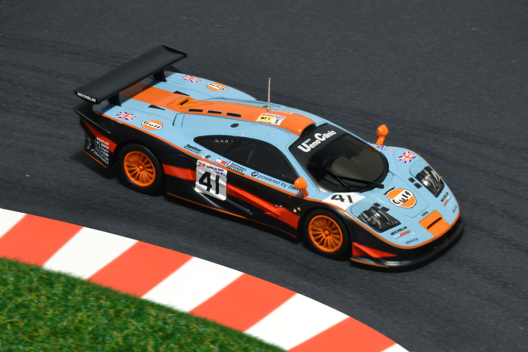 McLaren F1 GTR - 24h Le Mans 1997 - Jean-Marc Gounon, Pierre-Henri Raphanel, Anders Olofsson - IXO 1:43