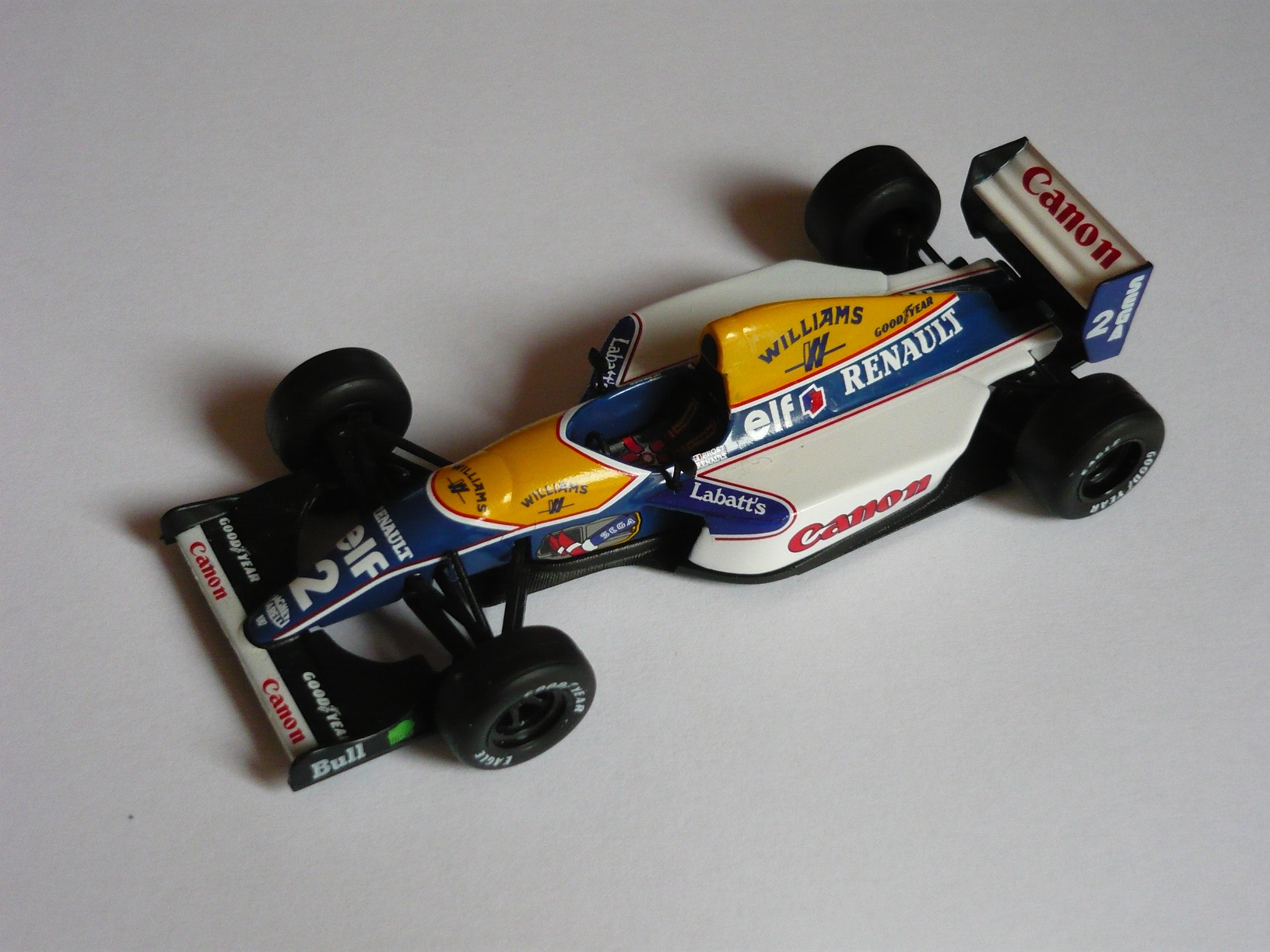 Szintén 1993-as autó, Prost Williams FW15-ese.