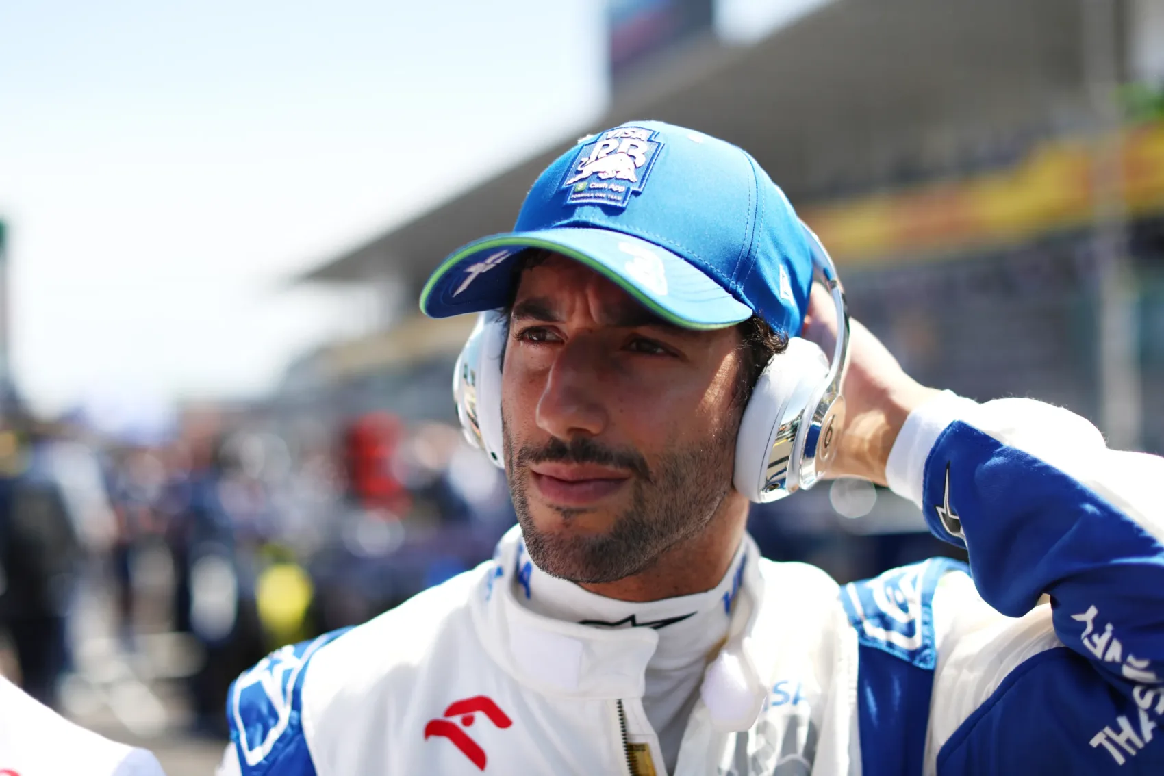 Daniel Ricciardo meglepő személyeket fedez fel álomcsapatában