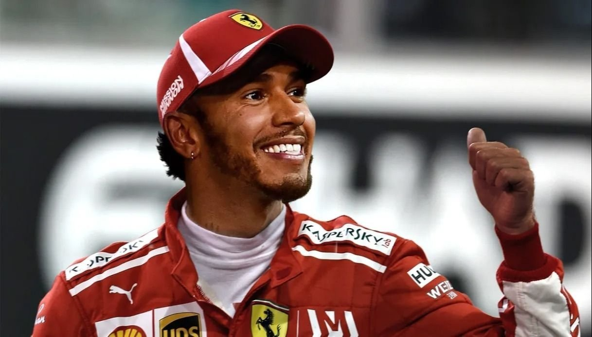 Lewis Hamilton őrült mennyiségű pénzt fog keresni a Ferrarinál.