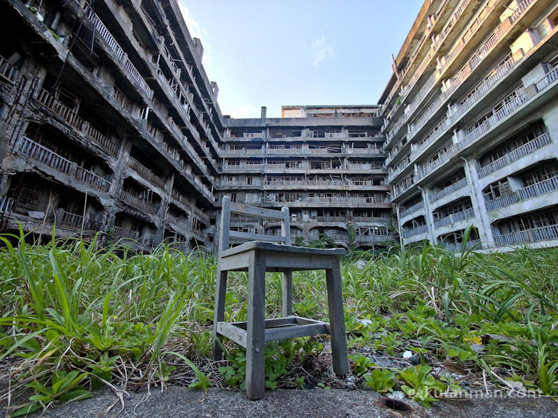 gunkanjima-hashima.jpg