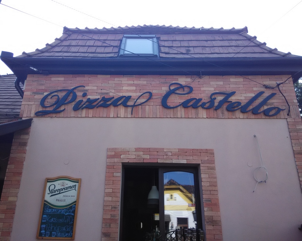 Pizza Castello Pizzéria és Étterem