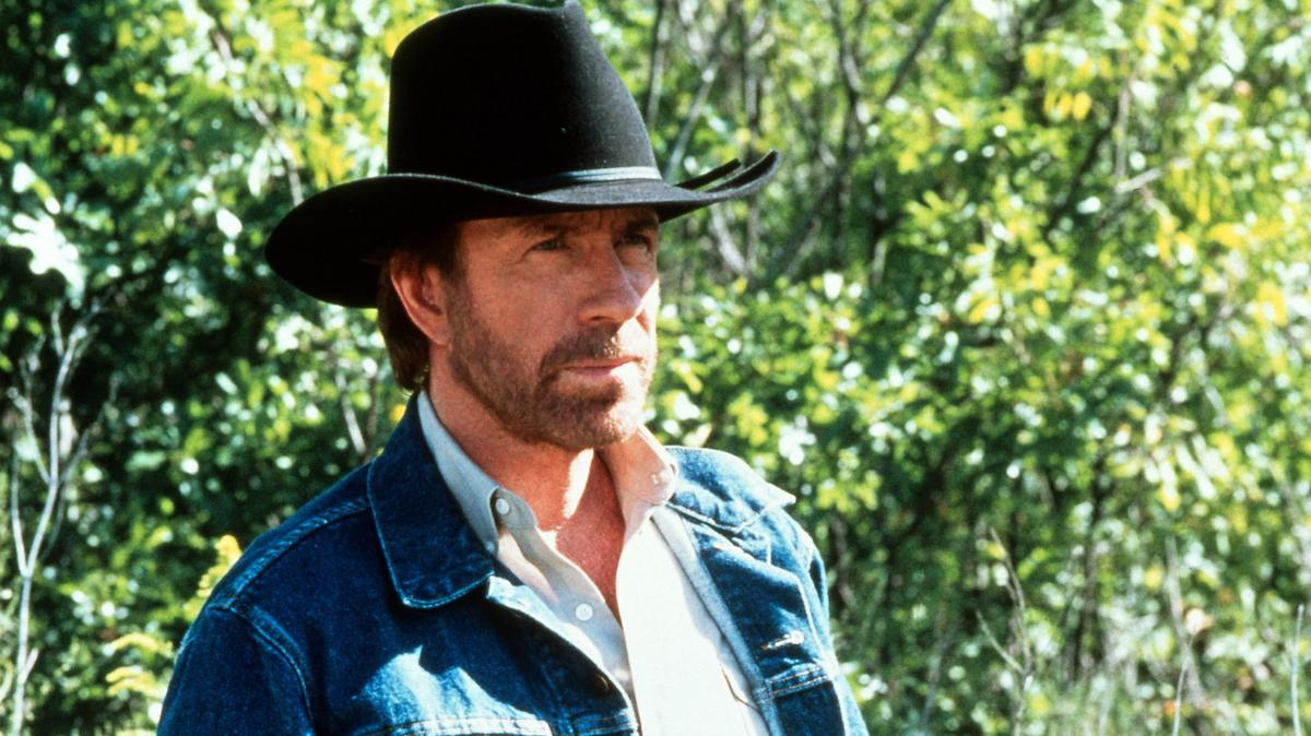 chuck_norris_84_eves_lettx.png