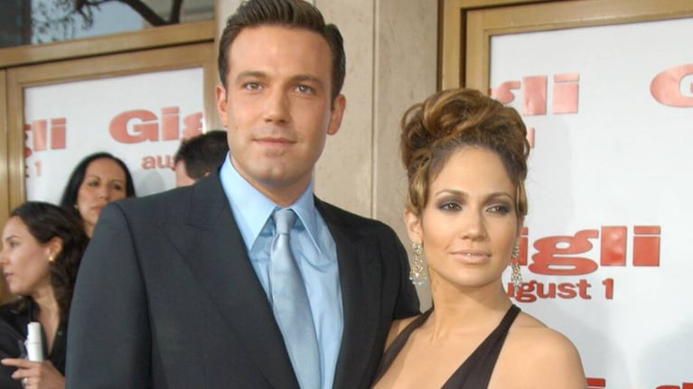 Jennifer Lopez és Ben Affleck hivatalosan is elváltak