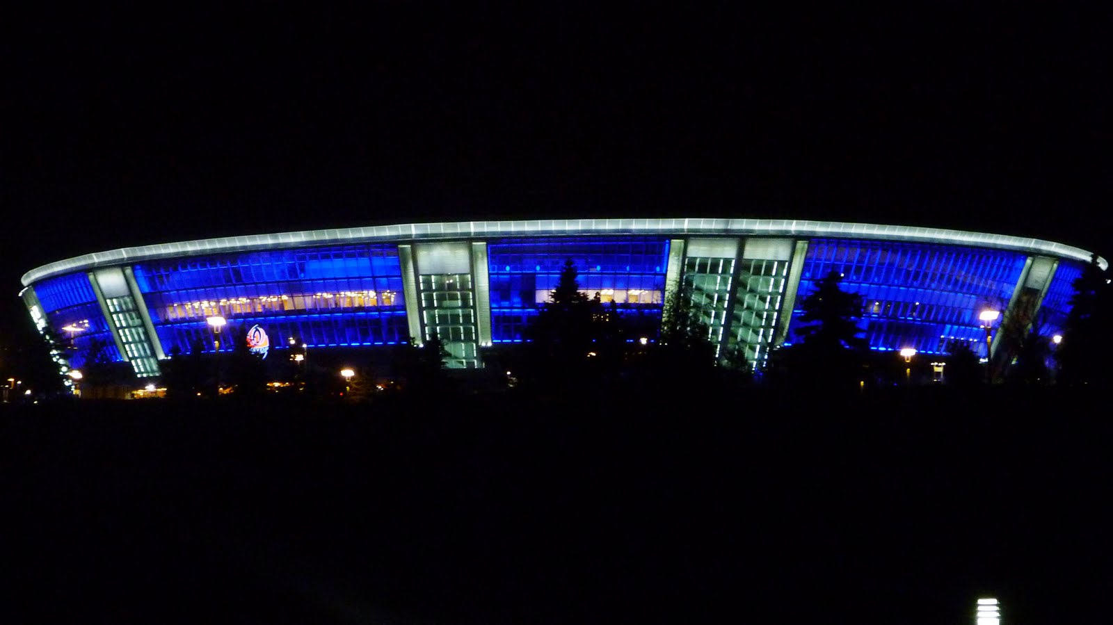 Donbass Arena ejjel.JPG