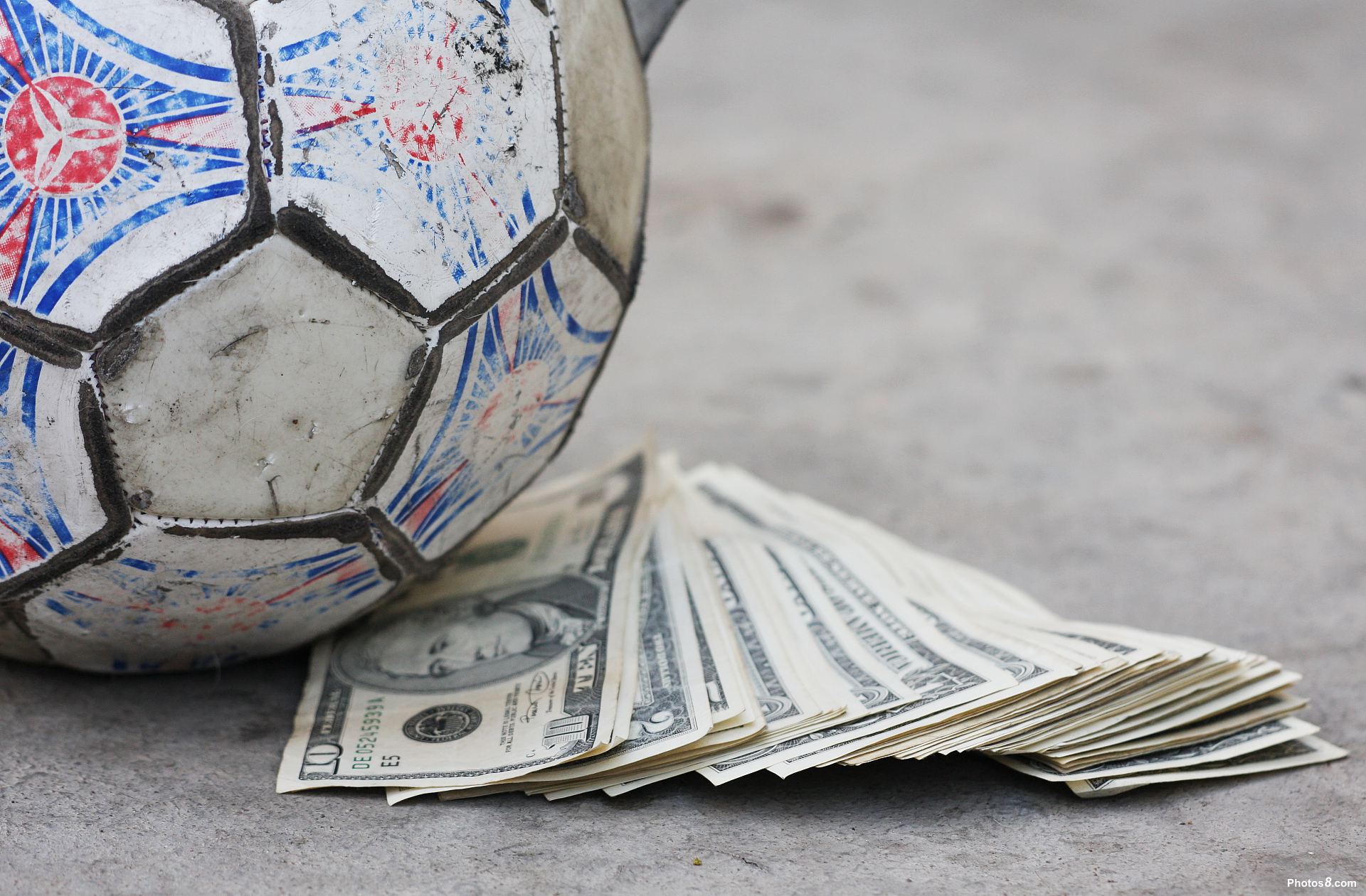 Football-money.jpg