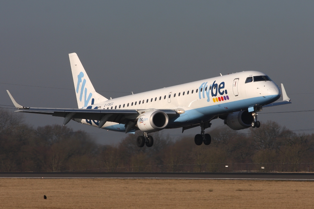 flybe_e195.jpg