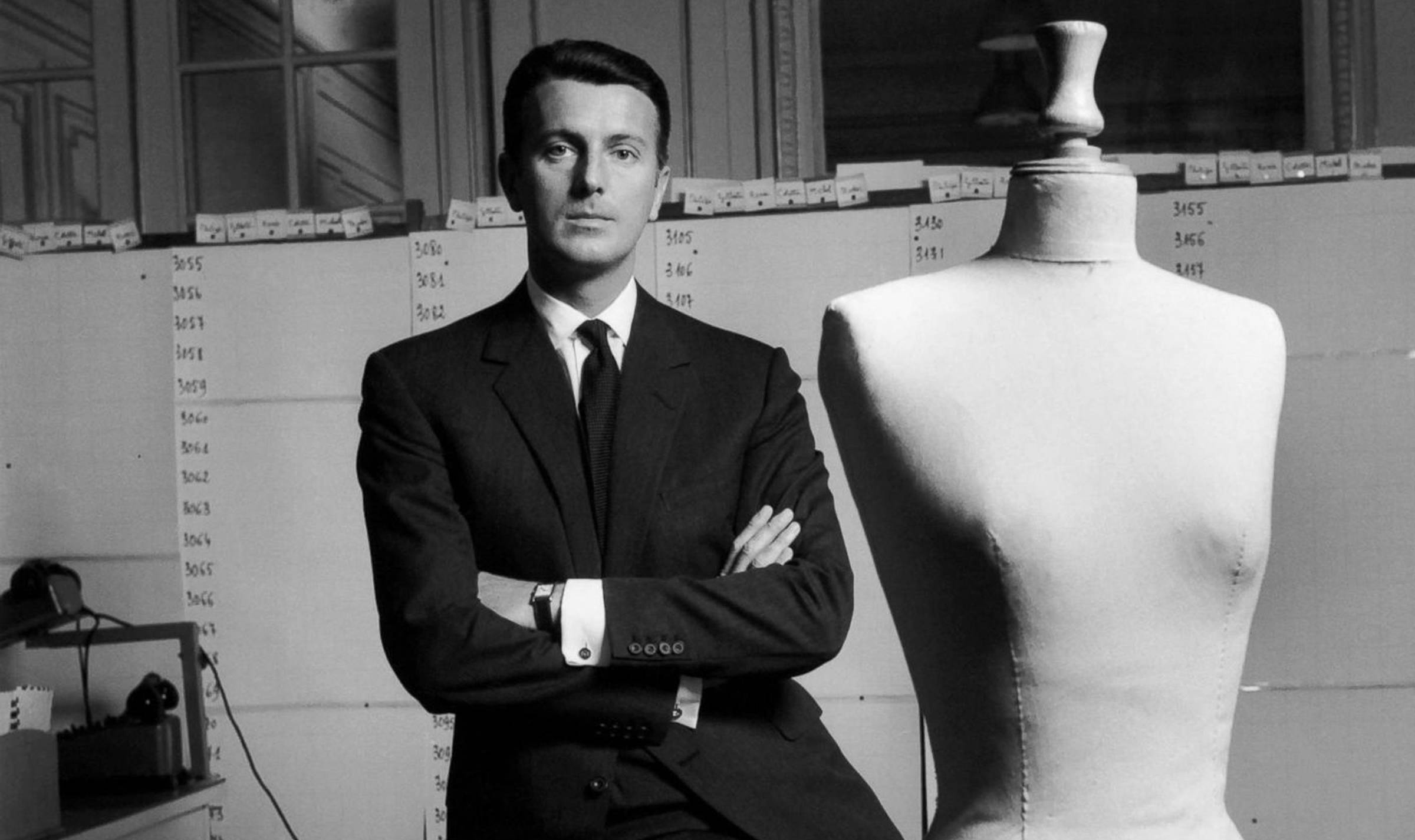 hubert_de_givenchy_a_vilaghiru_divattervezo_elete_1.jpg