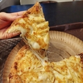 Mac'n Cheese pizzán?
