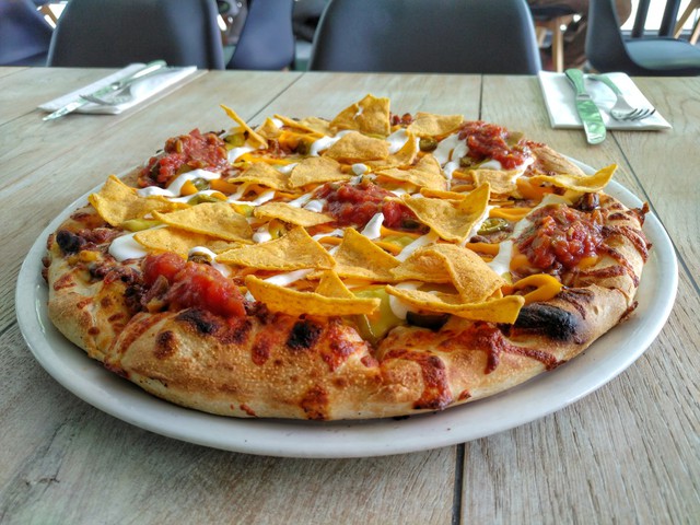 Chili Con Carne Pizza