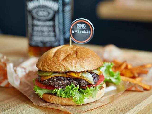 Jövő héten már nem ehettek Viszkis Burgert!