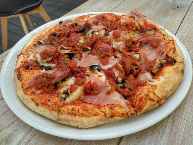 Szájbamászó pizzadallamok - Despacito Pizza