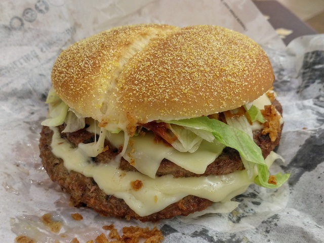 Dupla puttony, dupla élvezet? - Dupla Santa Claus Burger