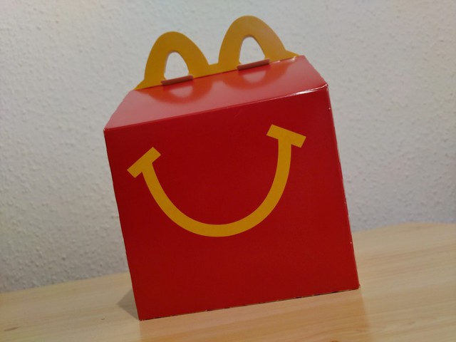 Ma minden menü Happy Meal a Mekiben!