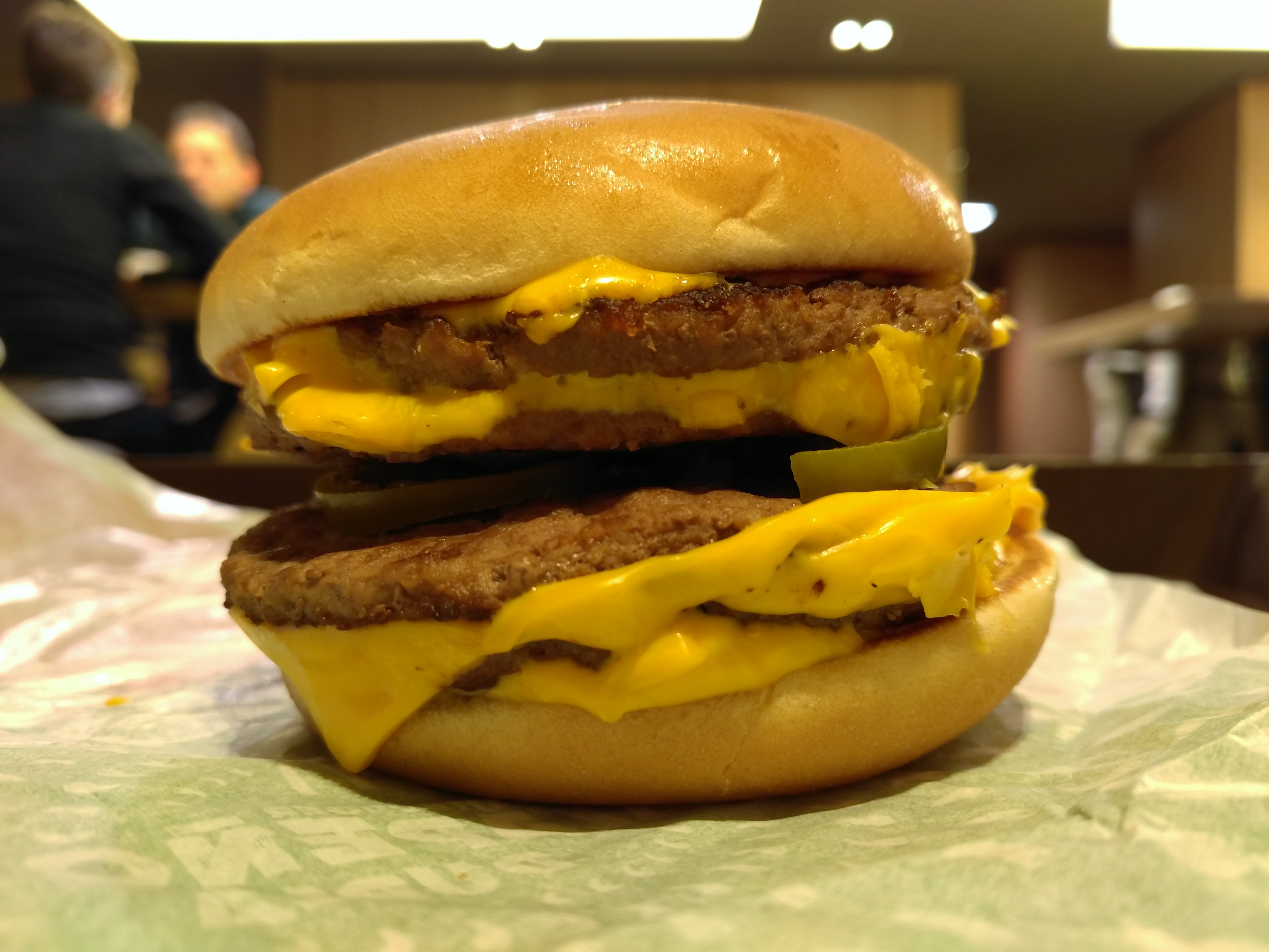 mcdonalds_jalapeno_barbecue_sajtburger_2016_4.jpg