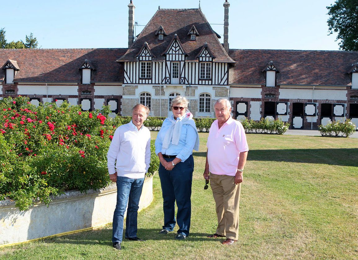 freddy-criquette-and-alec-head-at-haras-du-quesnay-_scoop-dyga.jpg