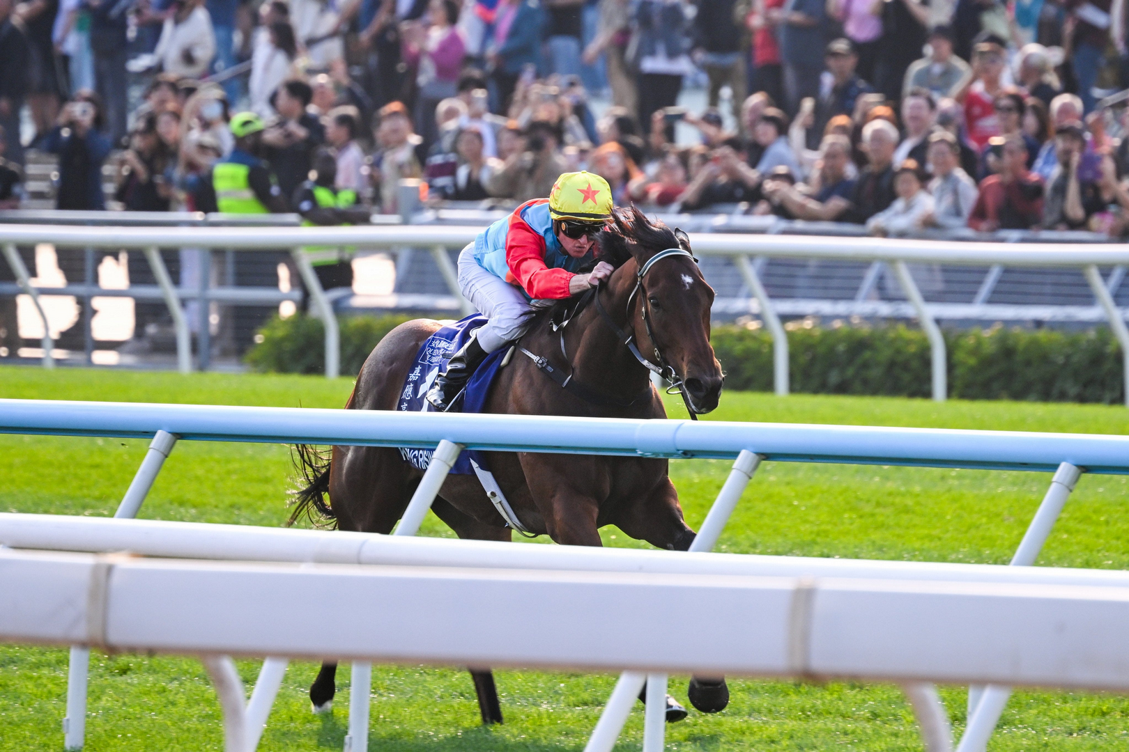 Jöhet a tizenkilencedik?