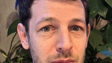 Két összeolvadó amőba