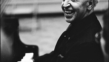 Pénzért szeretni