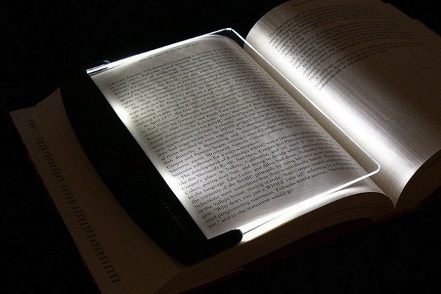 reading light.jpg