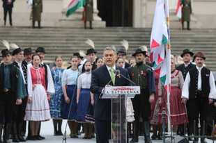 Történelem-hamisítás az Orbán beszédben