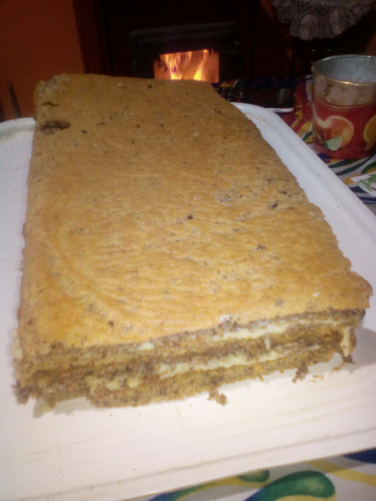 halasz_reni_csalad_kedvence_torta_lapok_elhelyezese.jpg