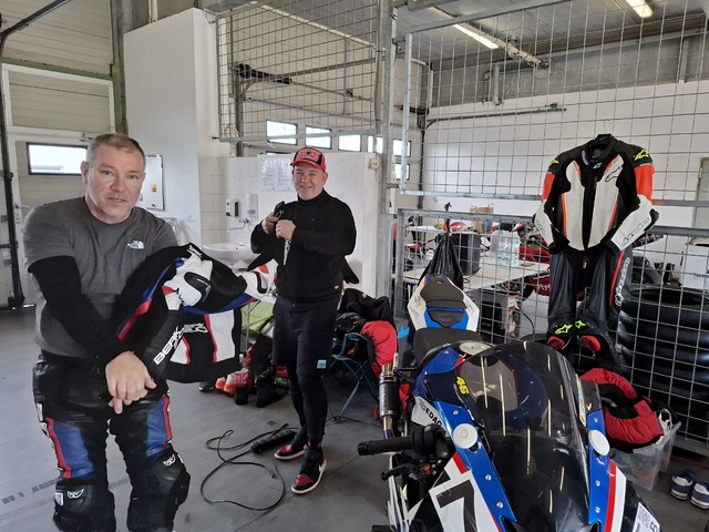 Brno 3 napos Rehmrace hétvége elsö nap 2 órás Endurance