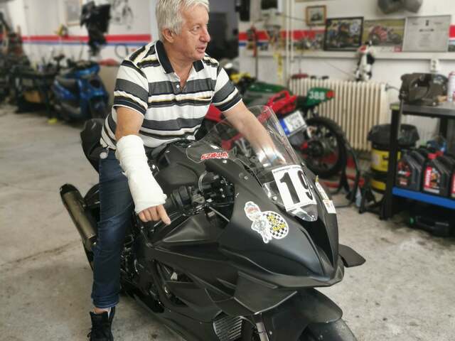 Fejlemények, motorcsere, csukló marad...