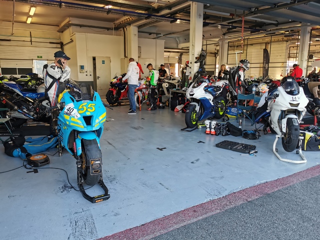 Estoril elsö nap